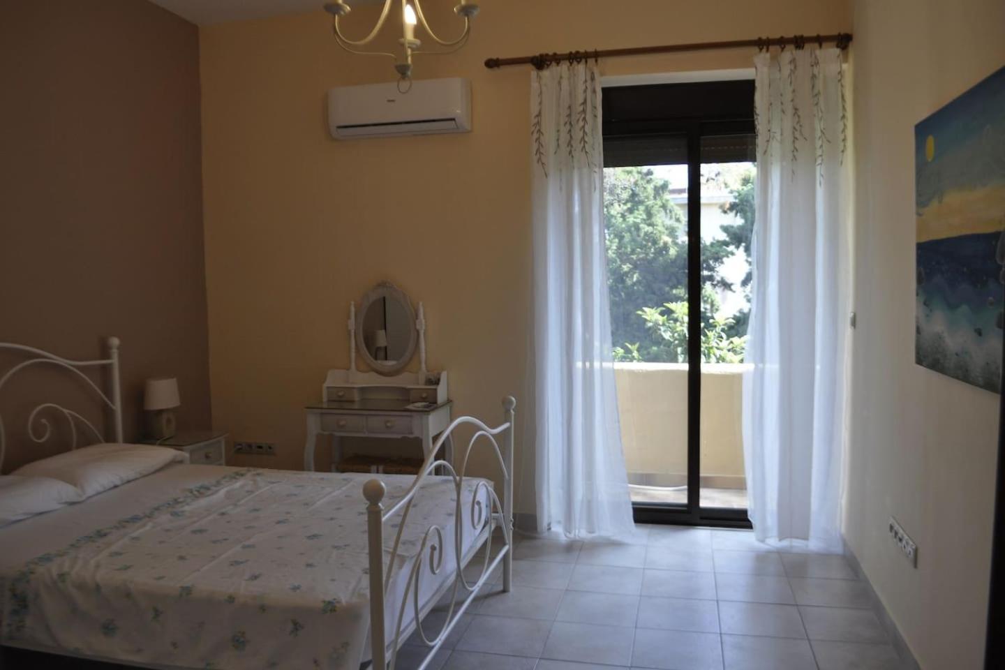 Park House -Beside The Medieval Town Of Rhodes Rhodes City Zewnętrze zdjęcie